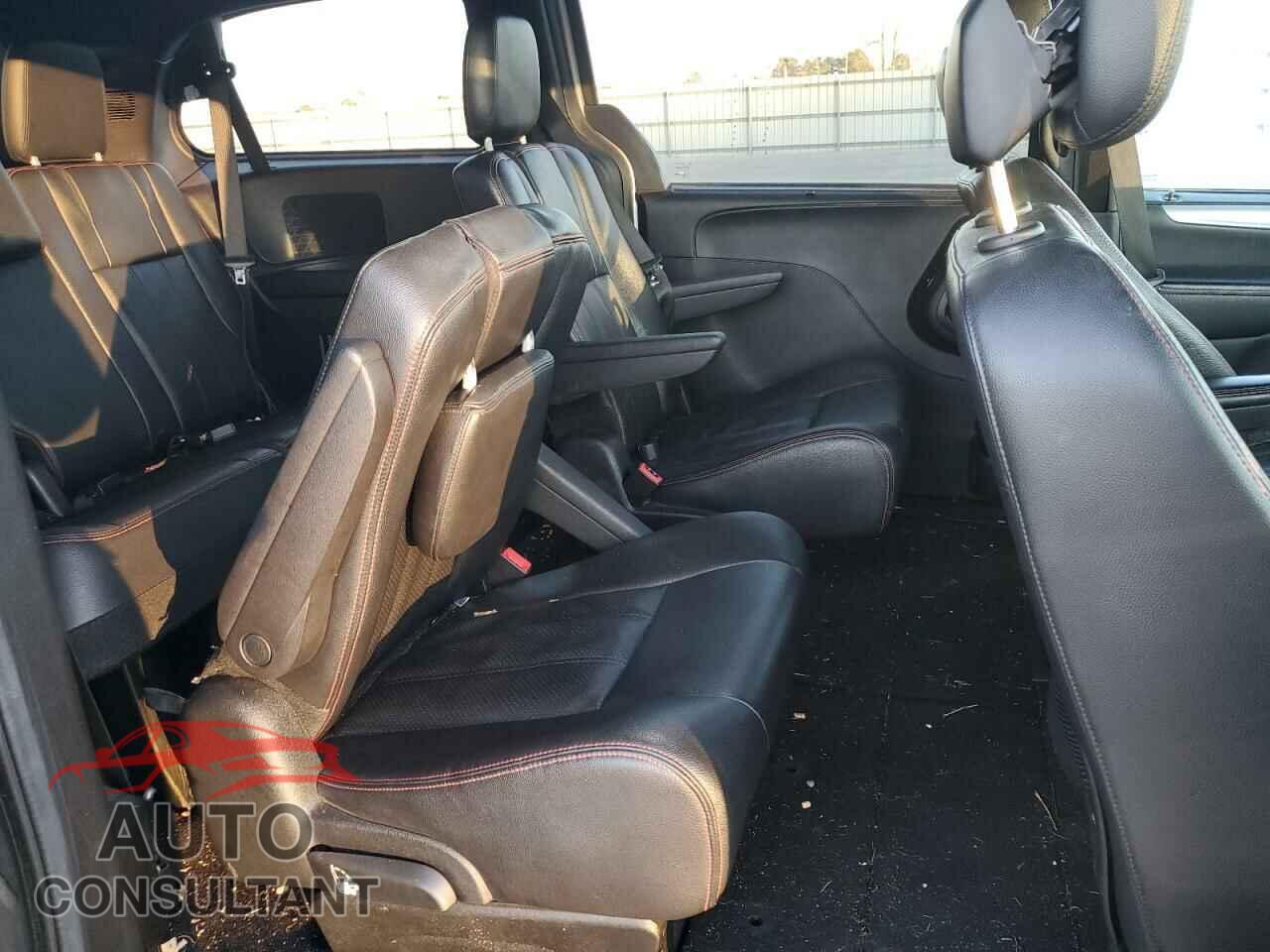 DODGE CARAVAN 2018 - 2C4RDGEG2JR159622