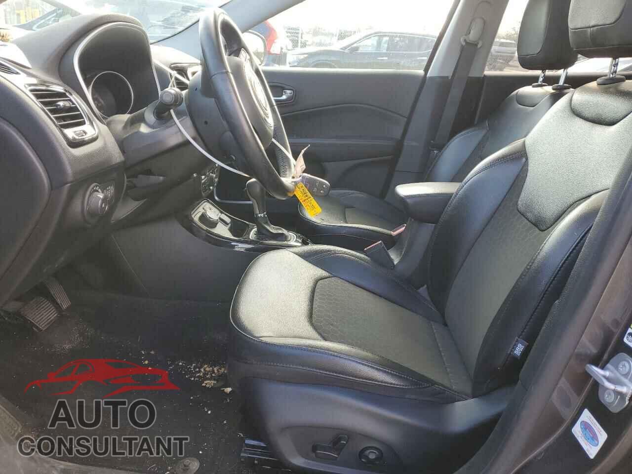 JEEP COMPASS 2020 - 3C4NJDBB2LT148540
