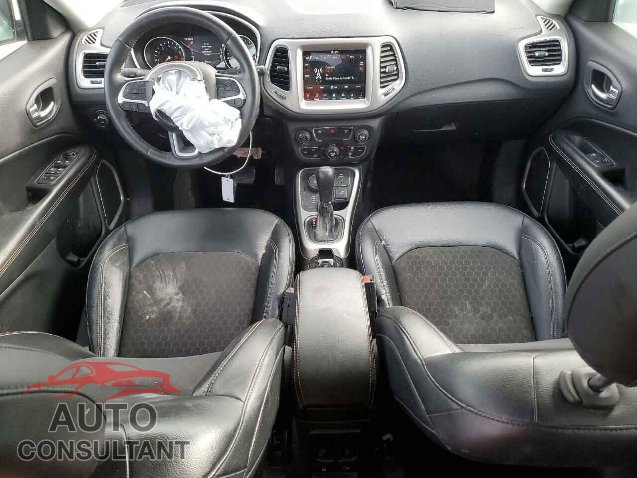 JEEP COMPASS 2017 - 3C4NJDBB4HT646195