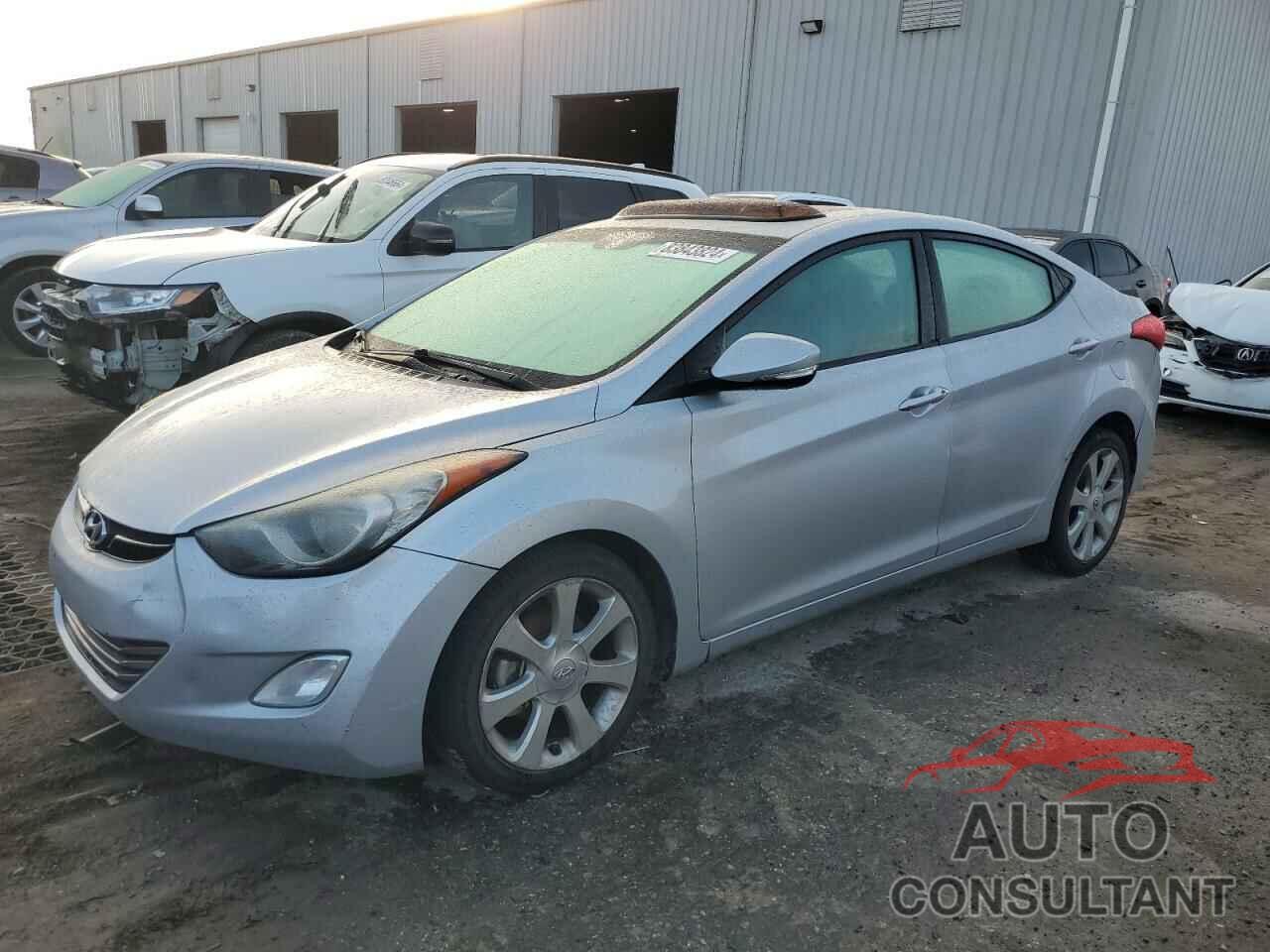 HYUNDAI ELANTRA 2013 - 5NPDH4AE8DH171650