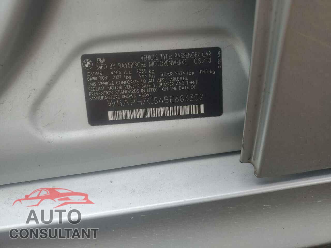 BMW 3 SERIES 2011 - WBAPH7C56BE683302