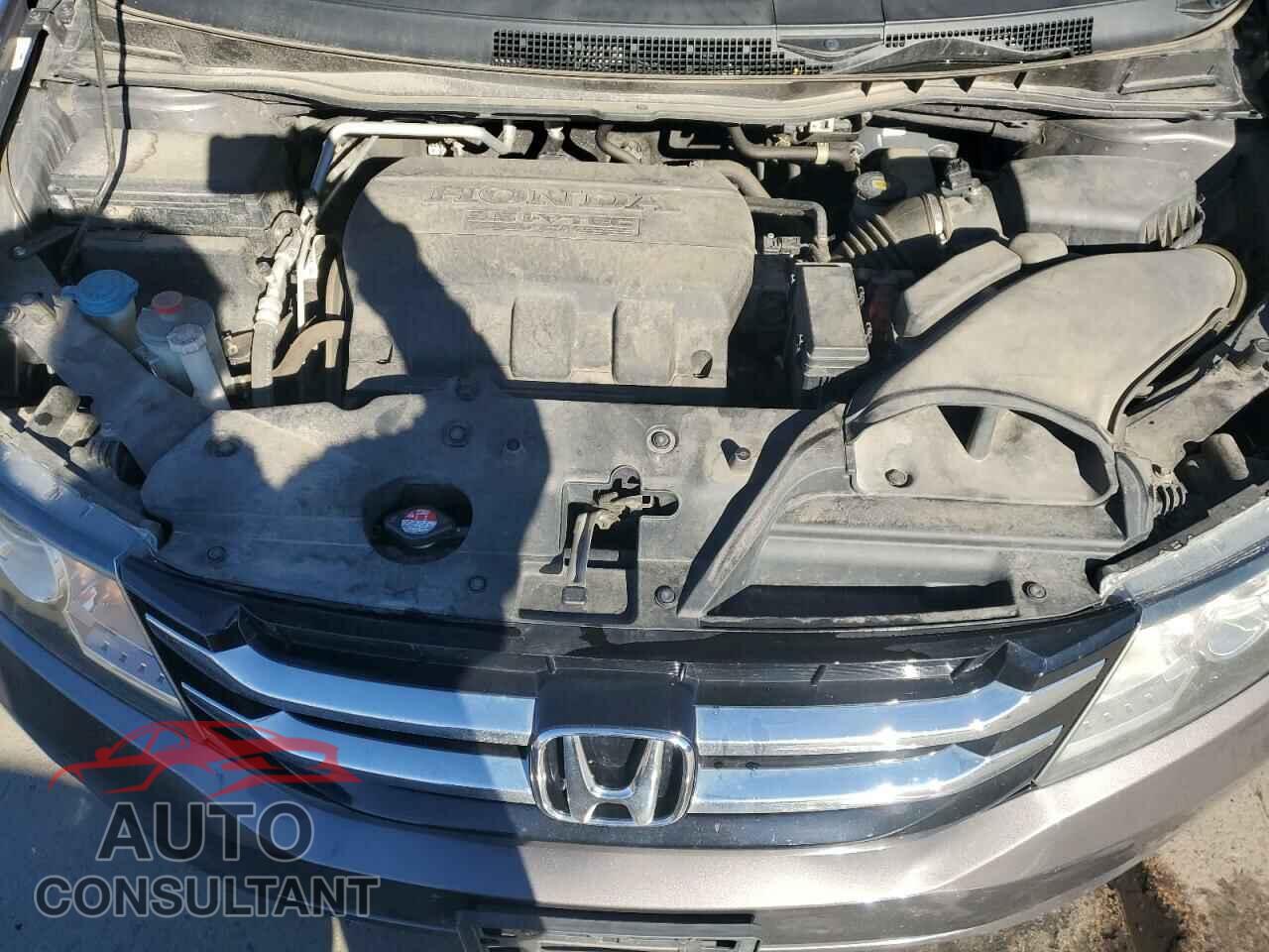 HONDA ODYSSEY 2016 - 5FNRL5H35GB016457