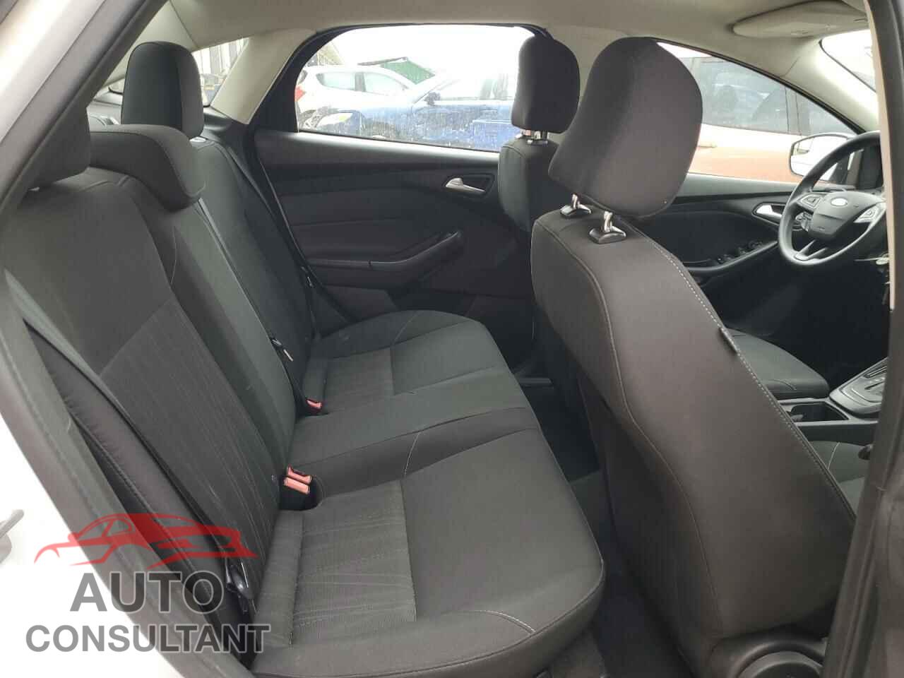 FORD FOCUS 2016 - 1FADP3F20GL355904