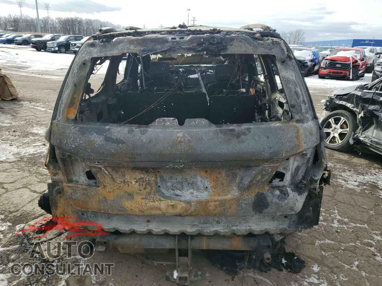 MERCEDES-BENZ GL-CLASS 2015 - 4JGDF2EE4FA565124