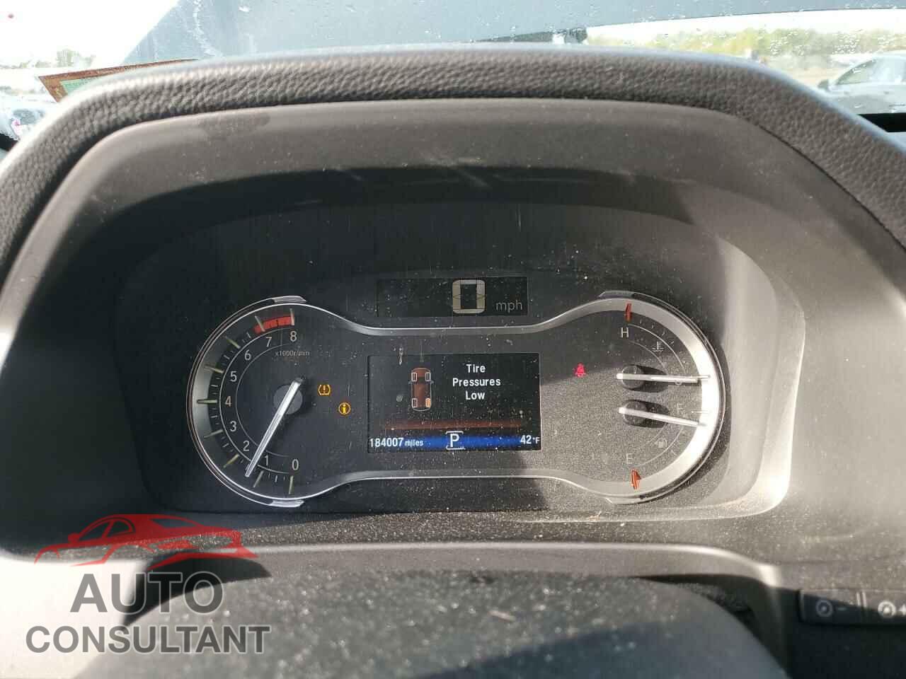 HONDA PILOT 2018 - 5FNYF6H75JB050238