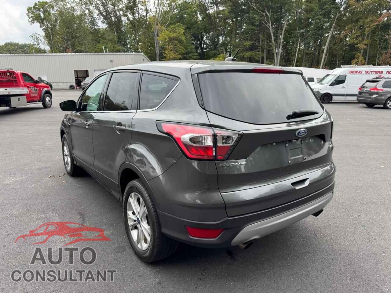 FORD ESCAPE 2017 - 1FMCU9GDXHUB25246