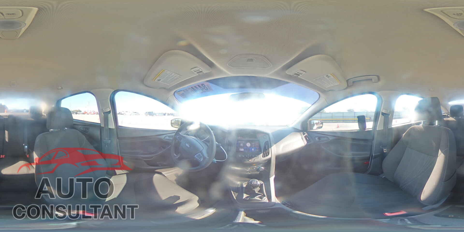 FORD FOCUS 2015 - 1FADP3E26FL355986