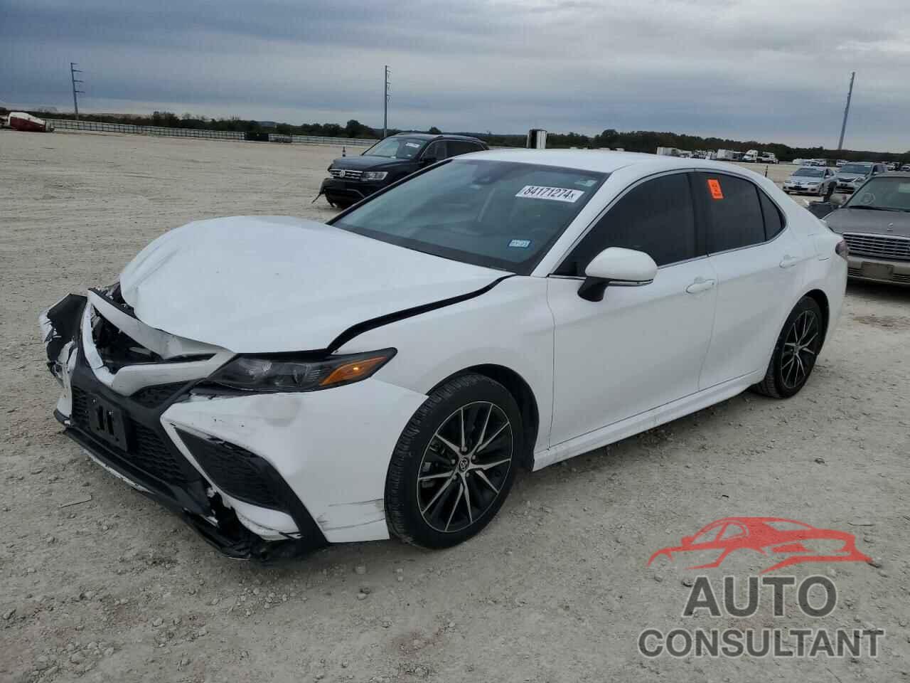 TOYOTA CAMRY 2023 - 4T1G11AK6PU830031