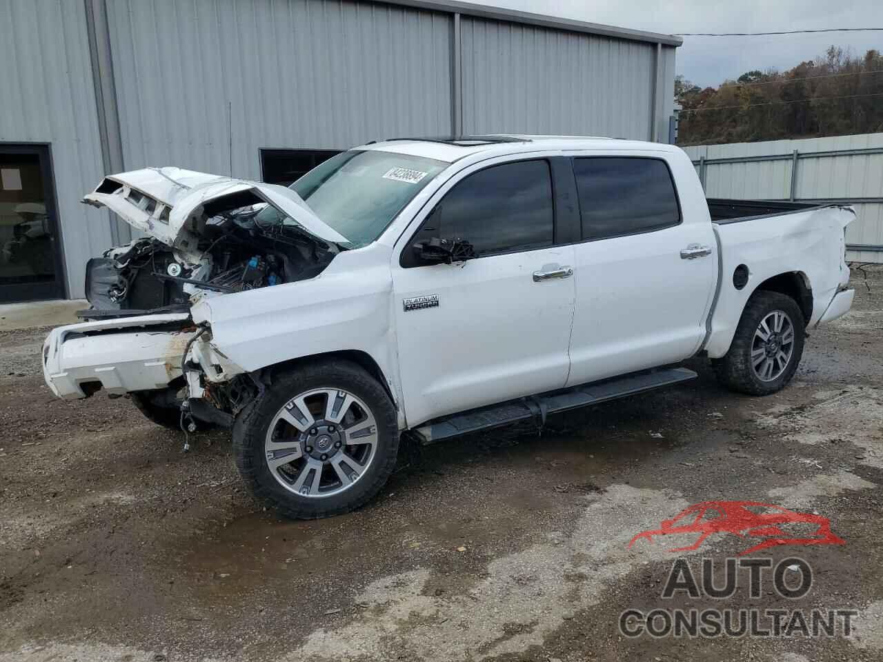 TOYOTA TUNDRA 2018 - 5TFAW5F18JX774716