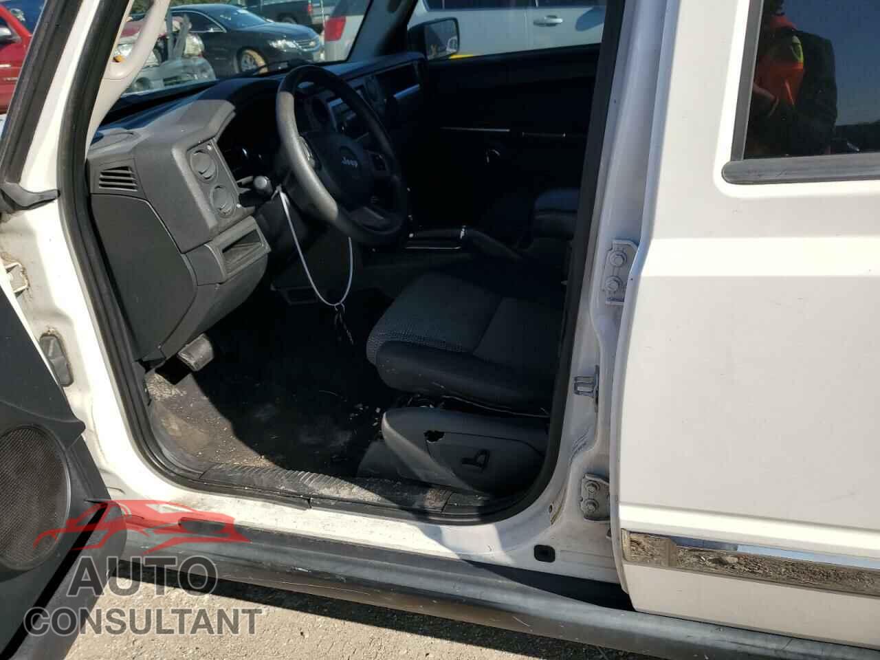 JEEP COMMANDER 2010 - 1J4RH4GK9AC113888