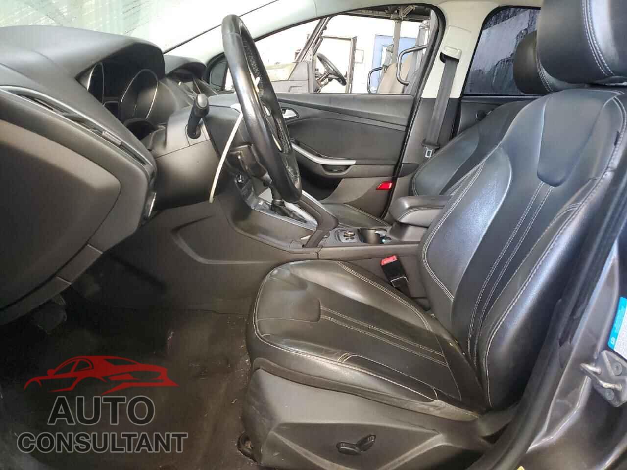 FORD FOCUS 2014 - 1FADP3J21EL121002