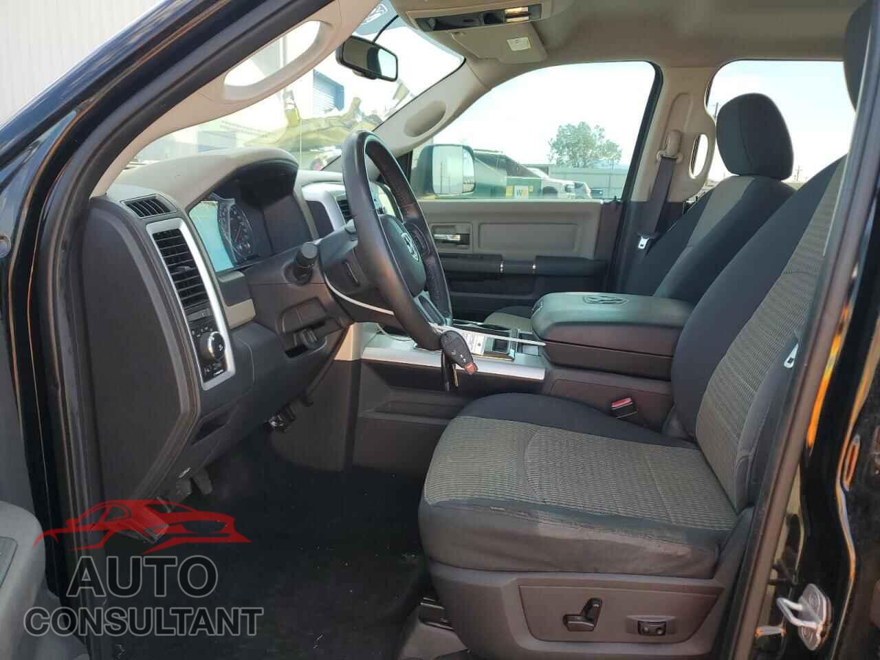 DODGE RAM 1500 2012 - 1C6RD7LT2CS298318