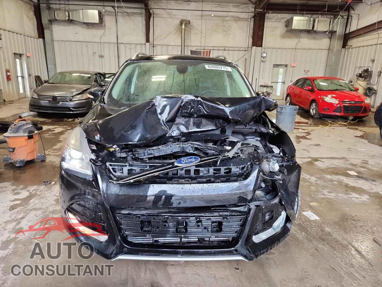 FORD ESCAPE 2015 - 1FMCU9J90FUB60587