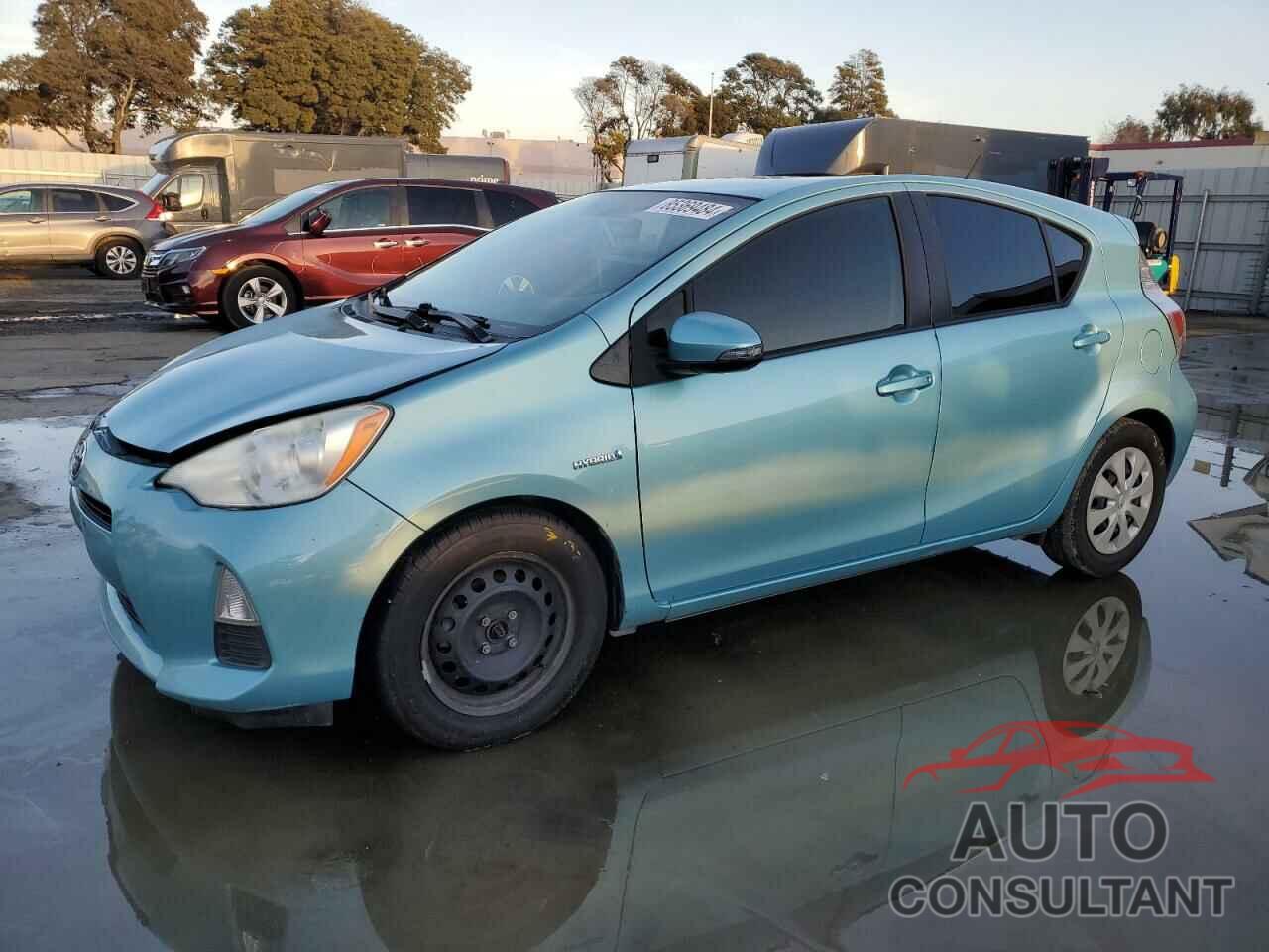 TOYOTA PRIUS 2013 - JTDKDTB32D1045690