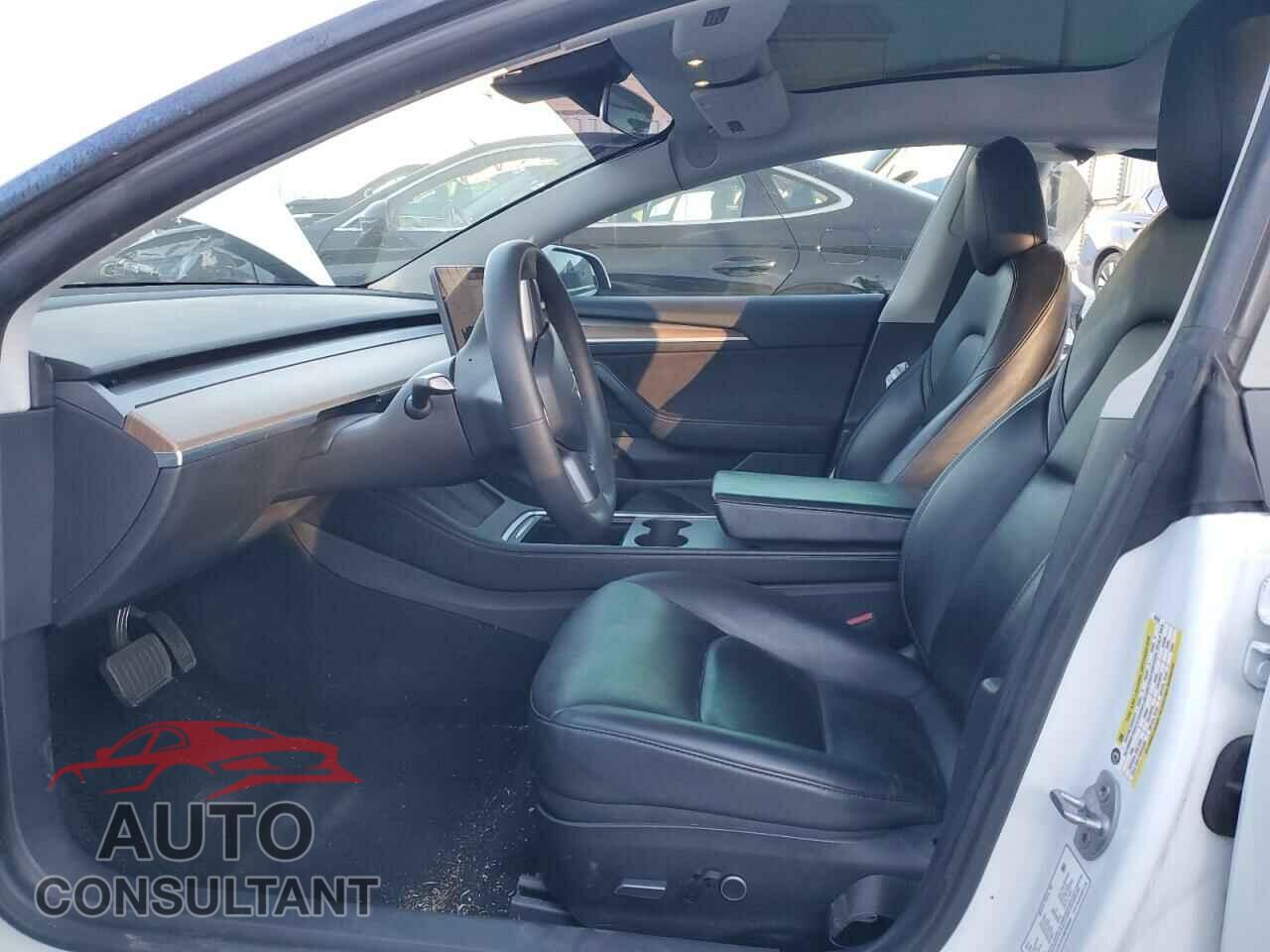 TESLA MODEL 3 2021 - 5YJ3E1EA3MF988582