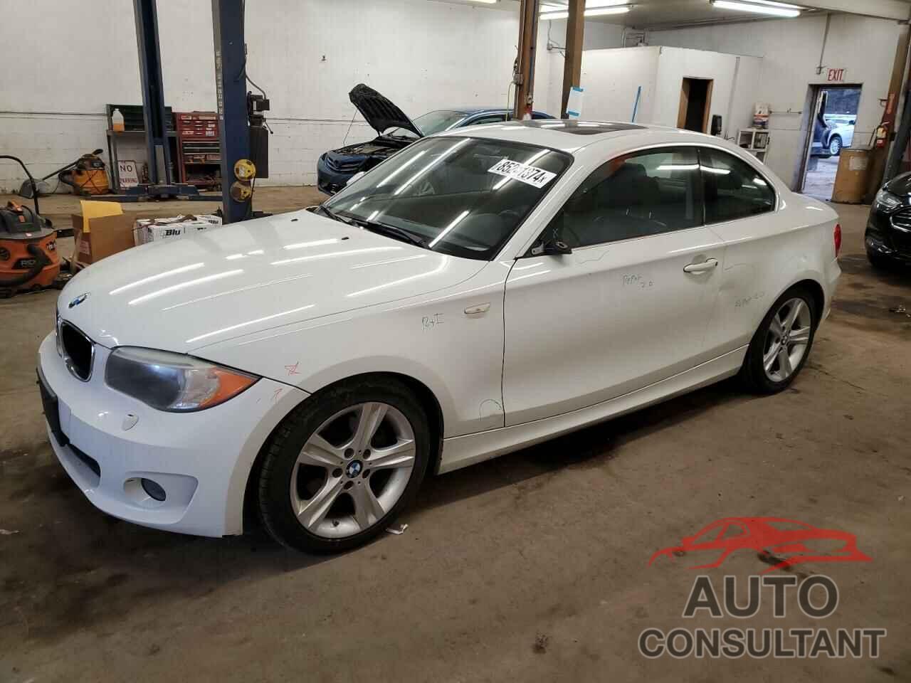 BMW 1 SERIES 2013 - WBAUP7C55DVP24897