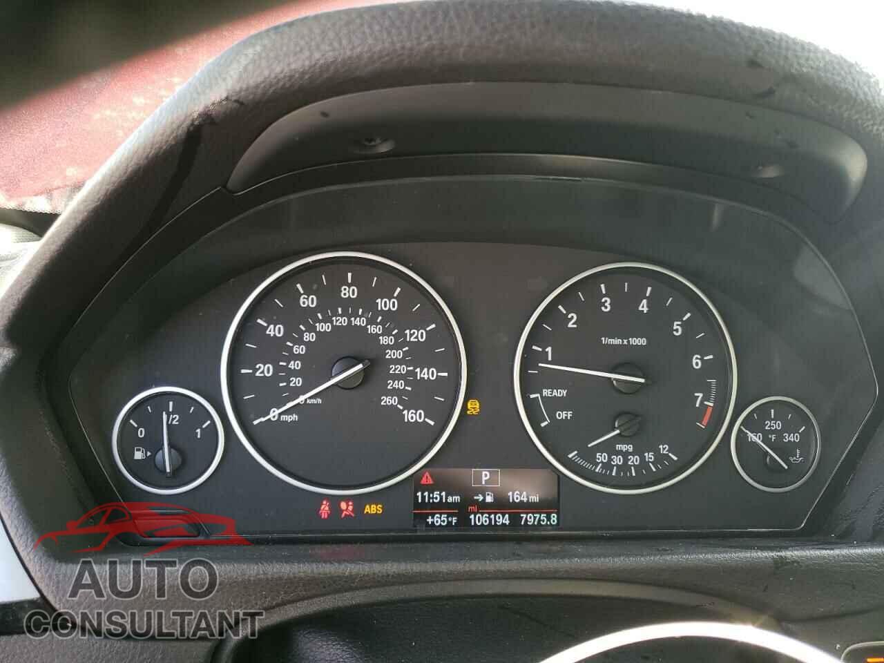 BMW 3 SERIES 2016 - WBA8E1G51GNU12367
