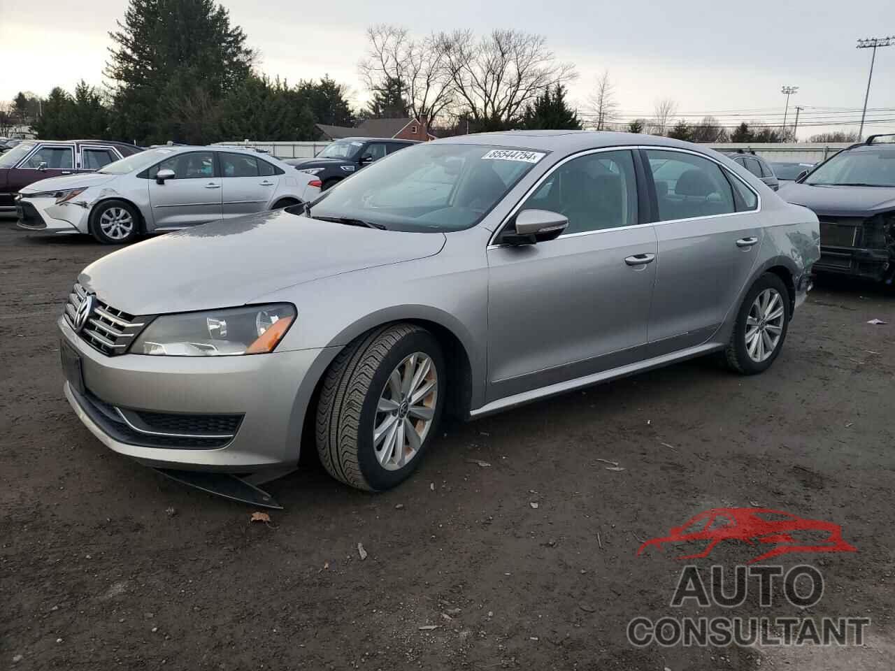 VOLKSWAGEN PASSAT 2012 - 1VWCP7A39CC069425