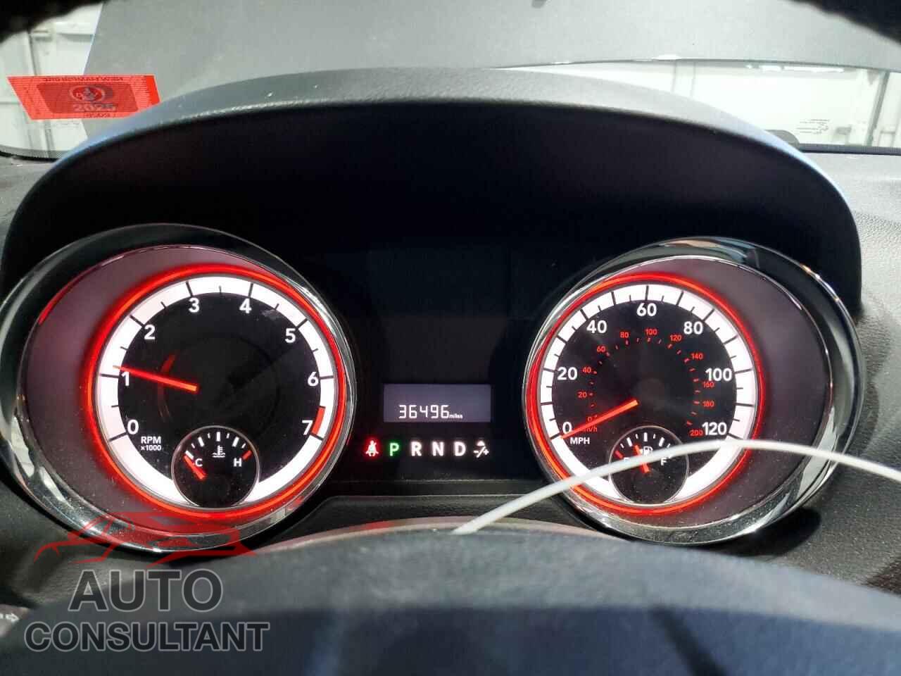 DODGE CARAVAN 2015 - 2C4RDGBG2FR737343