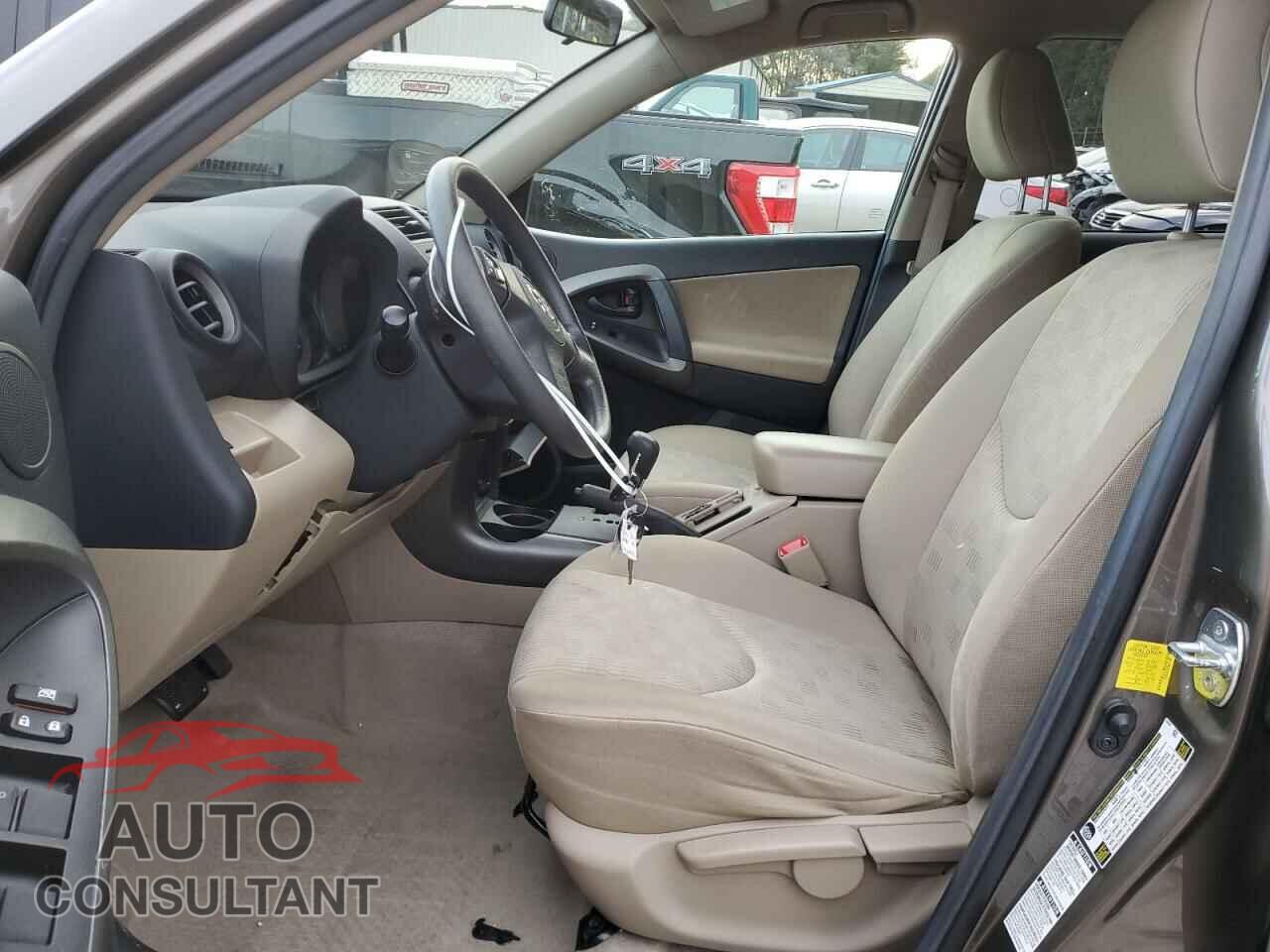 TOYOTA RAV4 2012 - 2T3BF4DV0CW207296