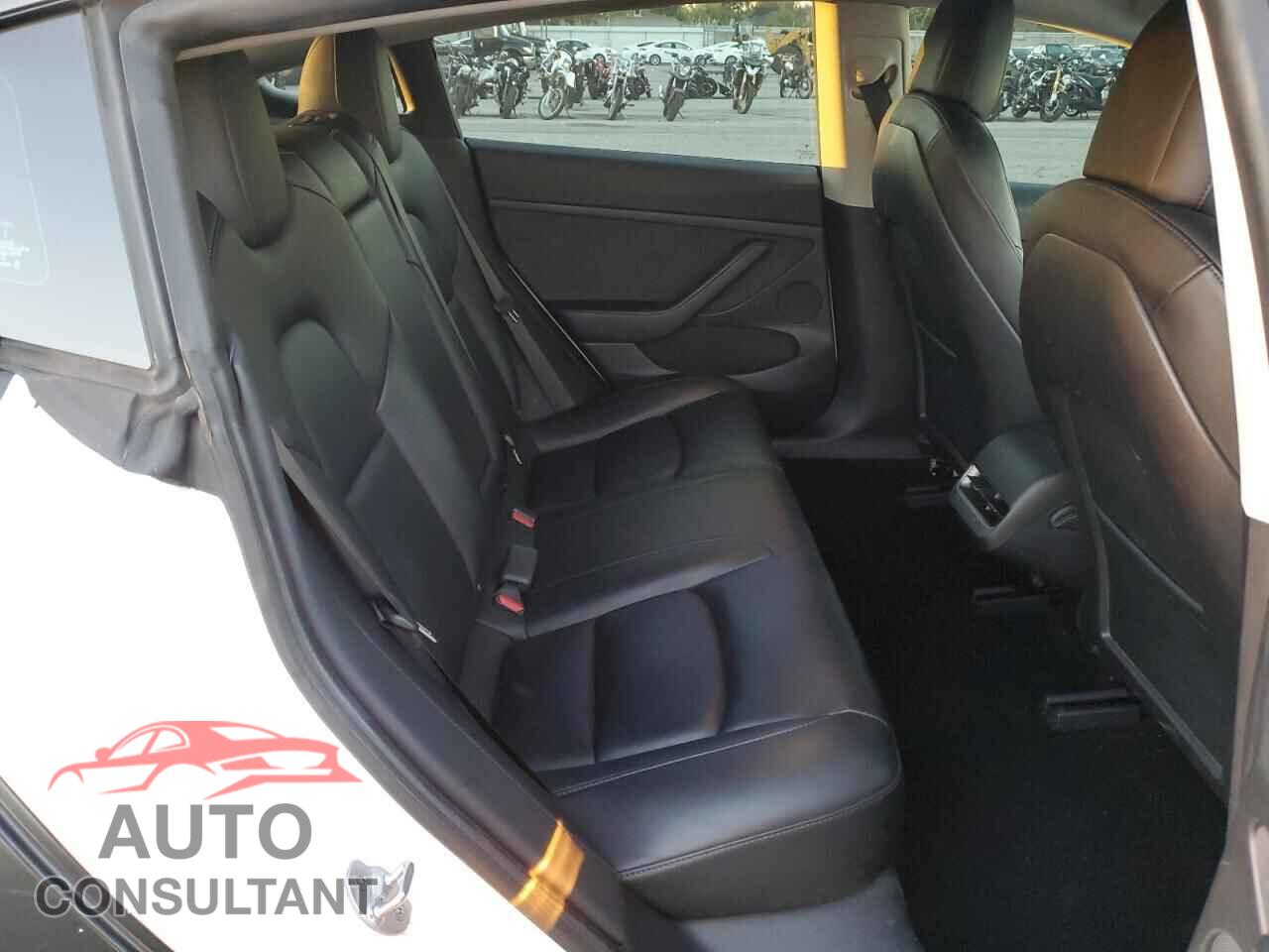 TESLA MODEL 3 2021 - 5YJ3E1EA7MF061259