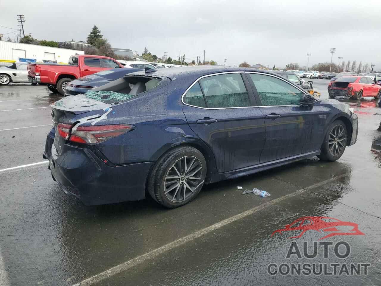 TOYOTA CAMRY 2021 - 4T1G11AK6MU418882