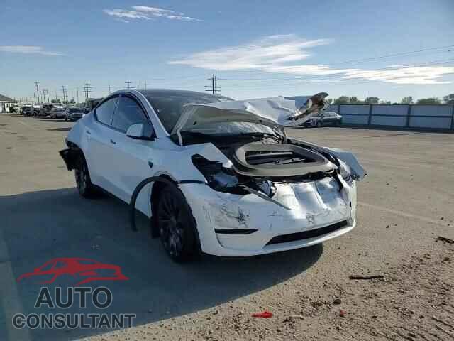 TESLA MODEL Y 2024 - 7SAYGDEF2RF027236