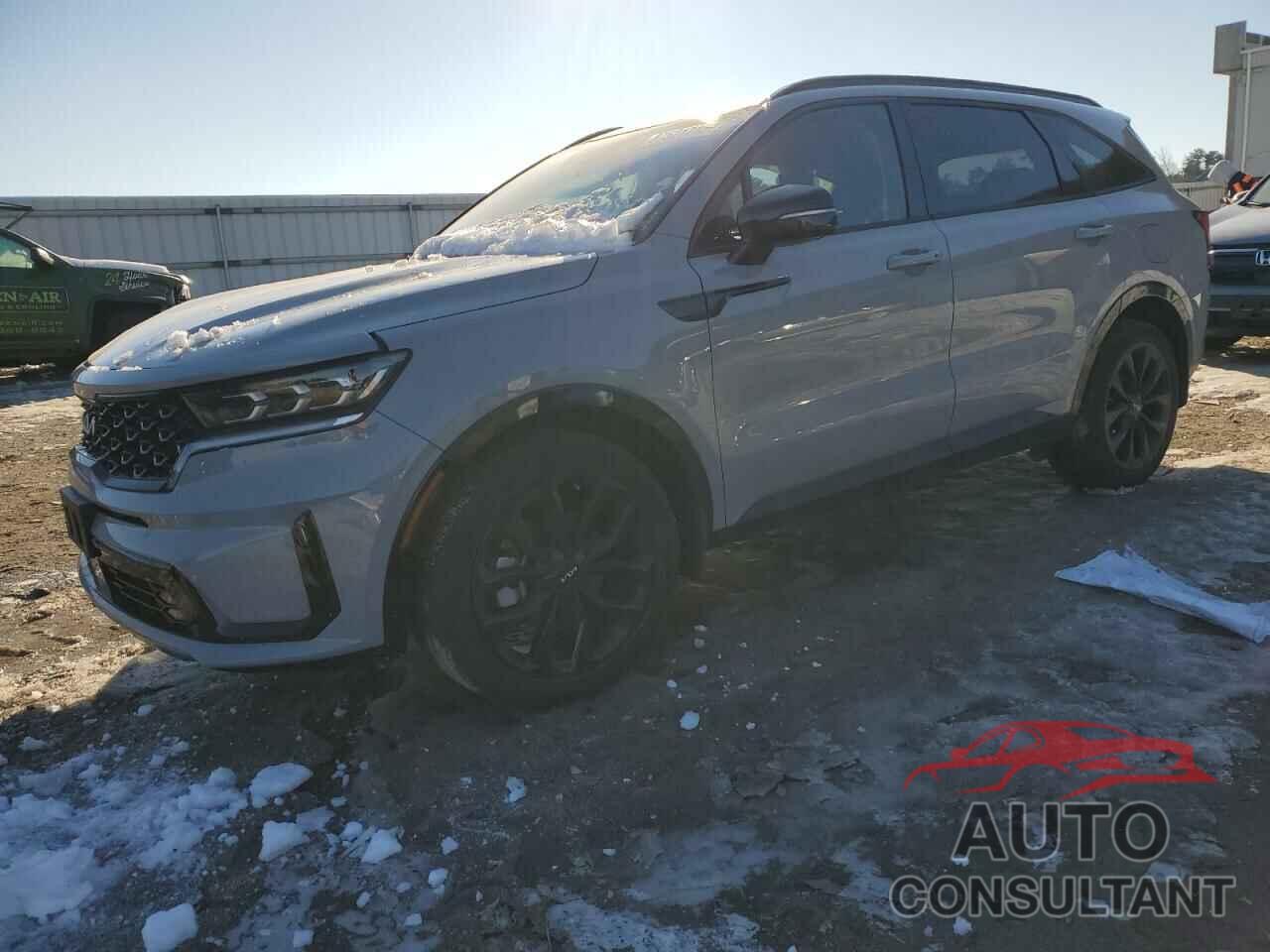 KIA SORENTO 2022 - 5XYRK4LF6NG152374