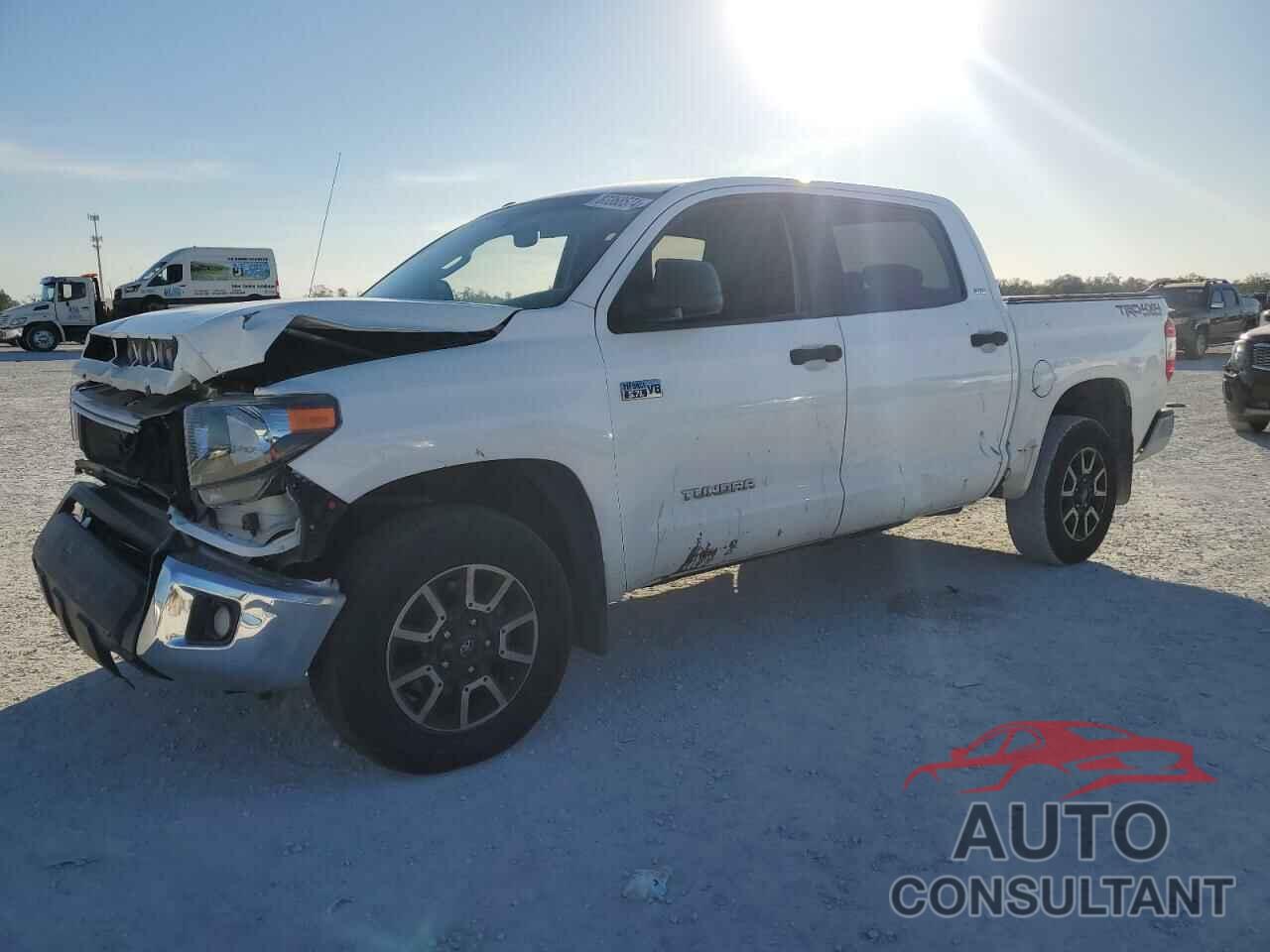 TOYOTA TUNDRA 2017 - 5TFDY5F13HX583836