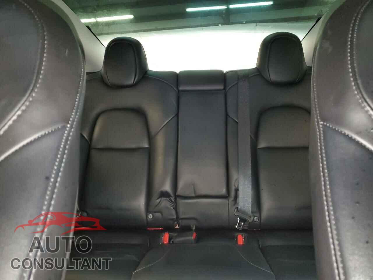 TESLA MODEL 3 2023 - 5YJ3E1EA4PF438862