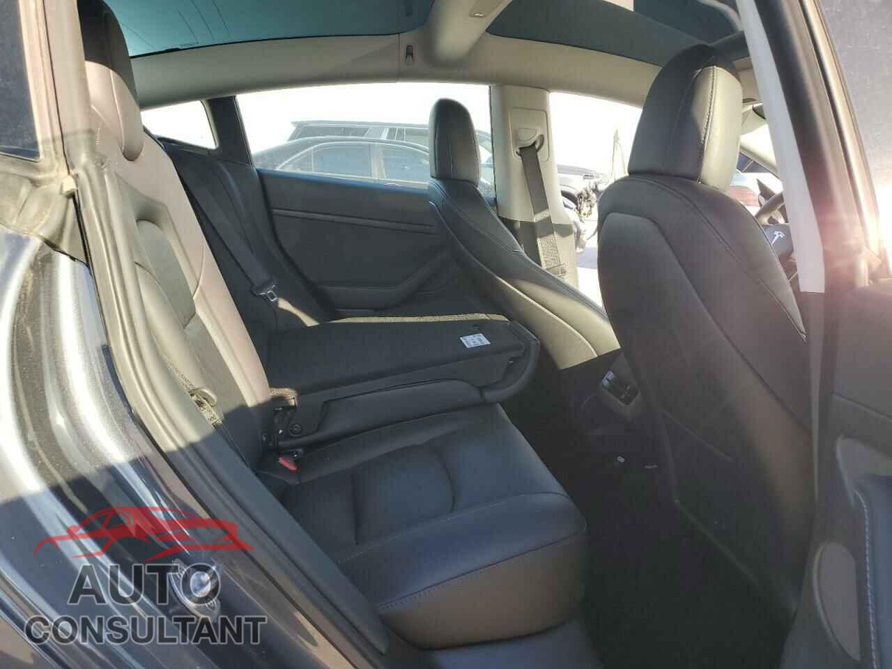 TESLA MODEL 3 2023 - 5YJ3E1EA1PF436650