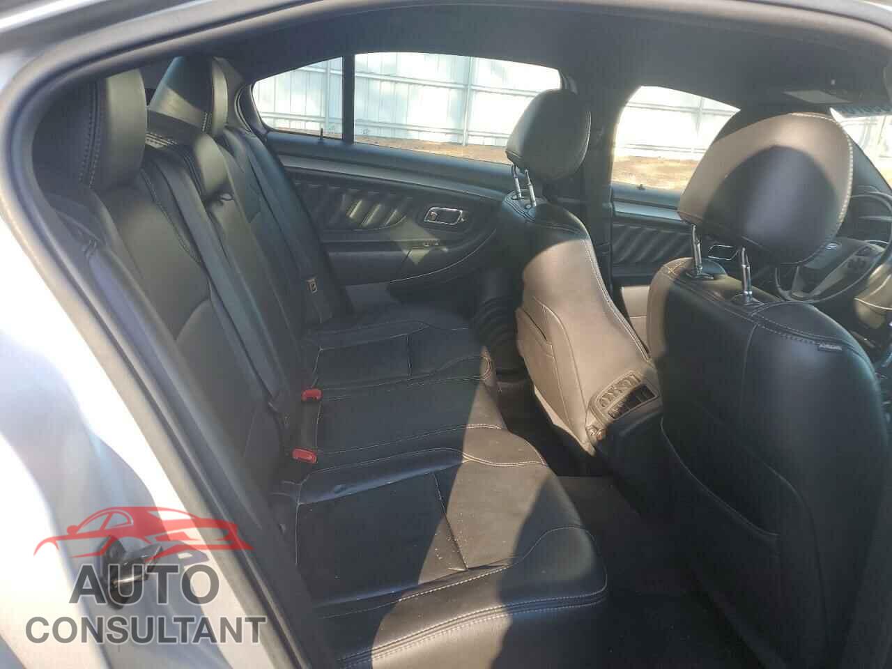 FORD TAURUS 2013 - 1FAHP2E8XDG164836