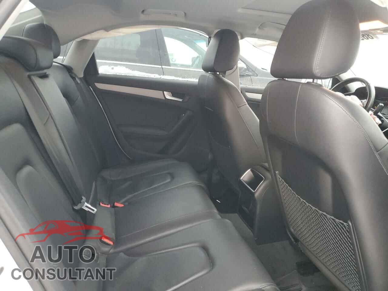 AUDI A4 2013 - WAUBFCFL9DN016116