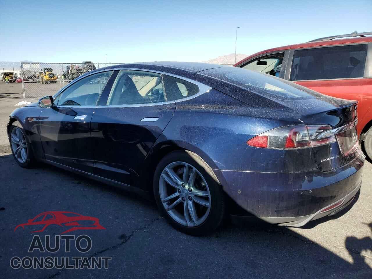 TESLA MODEL S 2015 - 5YJSA1H21FF086592