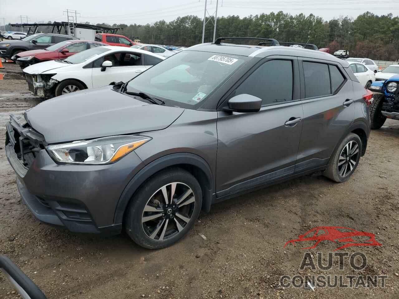 NISSAN KICKS 2018 - 3N1CP5CU4JL523517