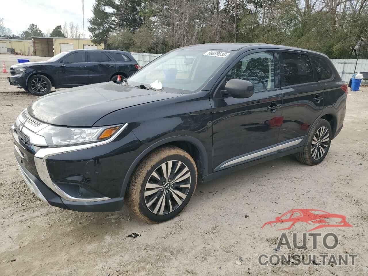 MITSUBISHI OUTLANDER 2019 - JA4AD2A3XKZ005261