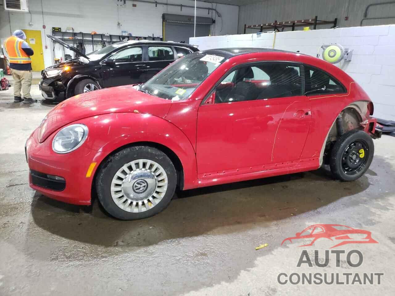 VOLKSWAGEN BEETLE 2015 - 3VWJ17AT2FM601156