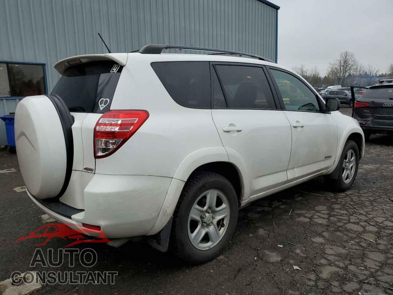 TOYOTA RAV4 2012 - 2T3RF4DV2CW256370