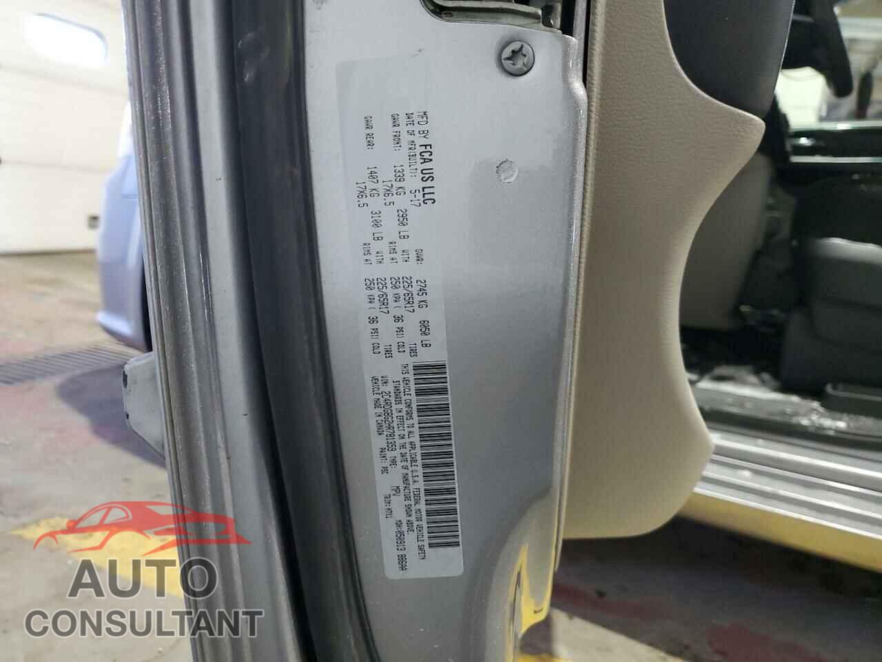 DODGE CARAVAN 2017 - 2C4RDGBG2HR781359