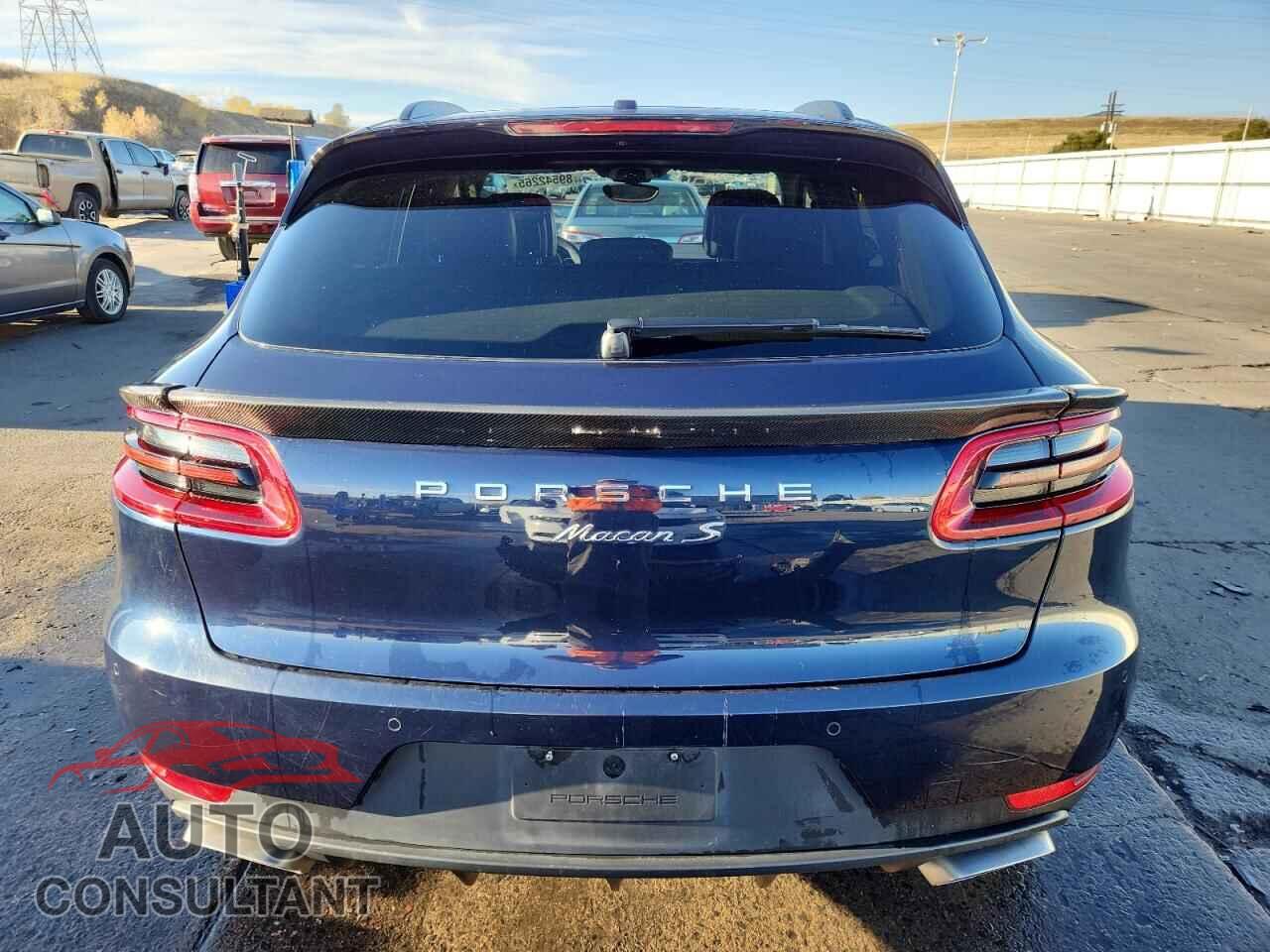 PORSCHE MACAN 2018 - WP1AA2A54JLB24424