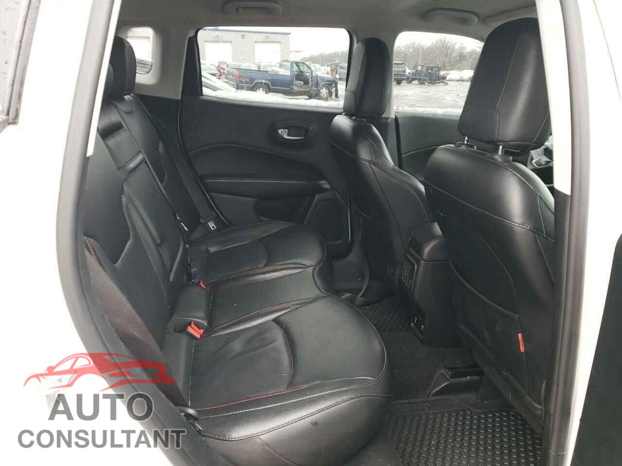 JEEP COMPASS 2019 - 3C4NJDDB4KT780192