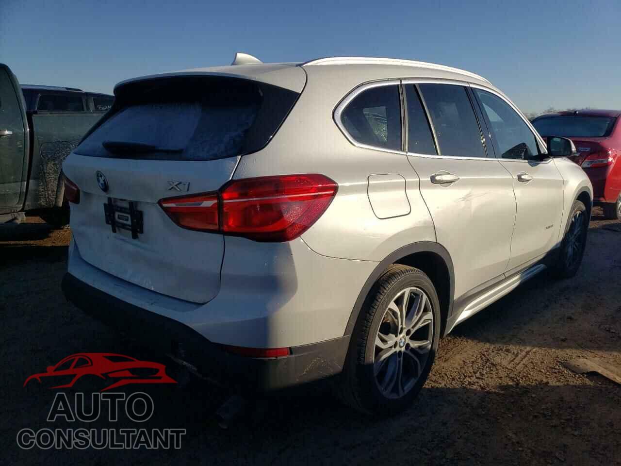 BMW X1 2016 - WBXHT3C30GP888609