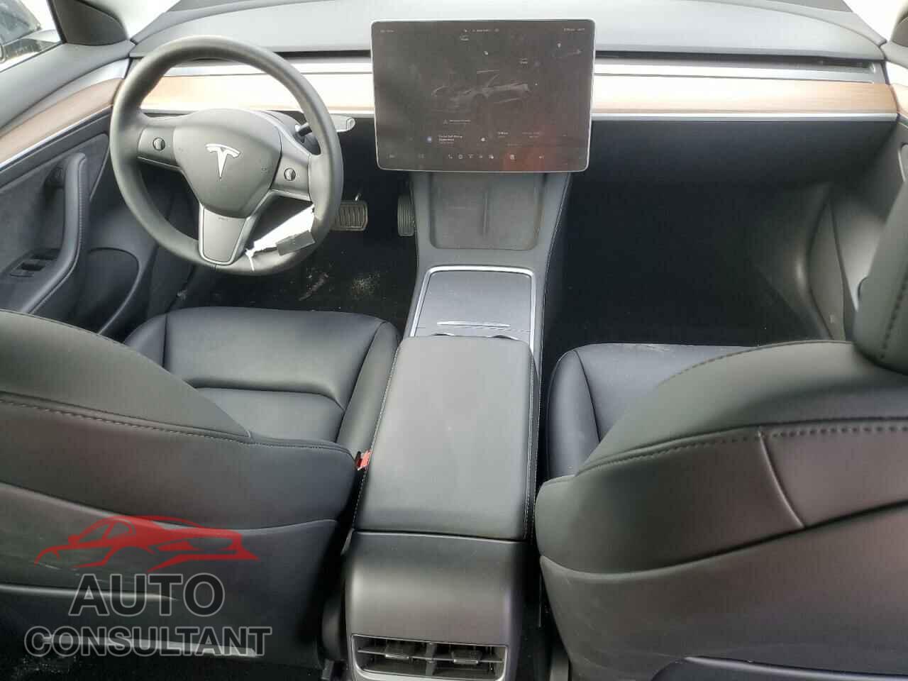 TESLA MODEL 3 2023 - 5YJ3E1EA1PF648058