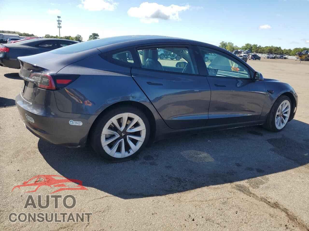 TESLA MODEL 3 2021 - 5YJ3E1EA5MF046629