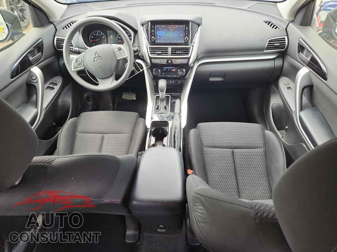 MITSUBISHI ECLIPSE 2018 - JA4AS3AA8JZ041572