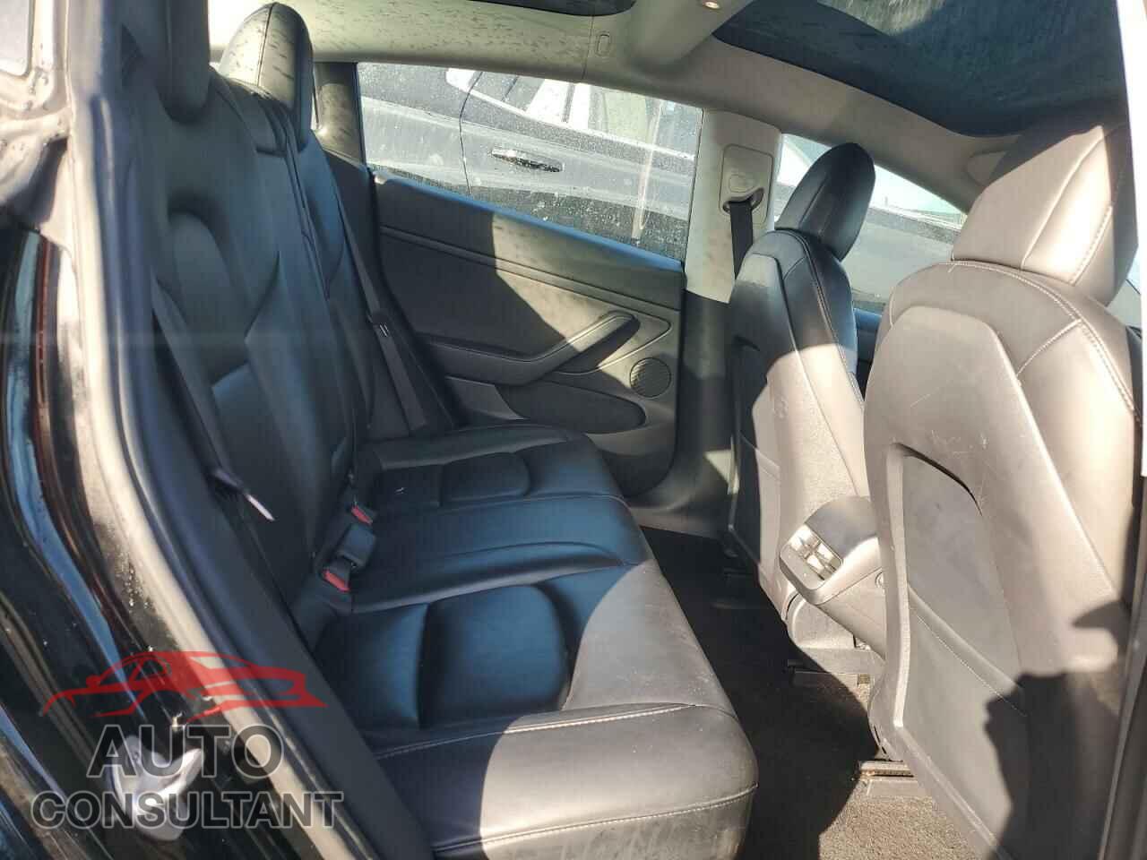 TESLA MODEL 3 2022 - 5YJ3E1EB2NF288322