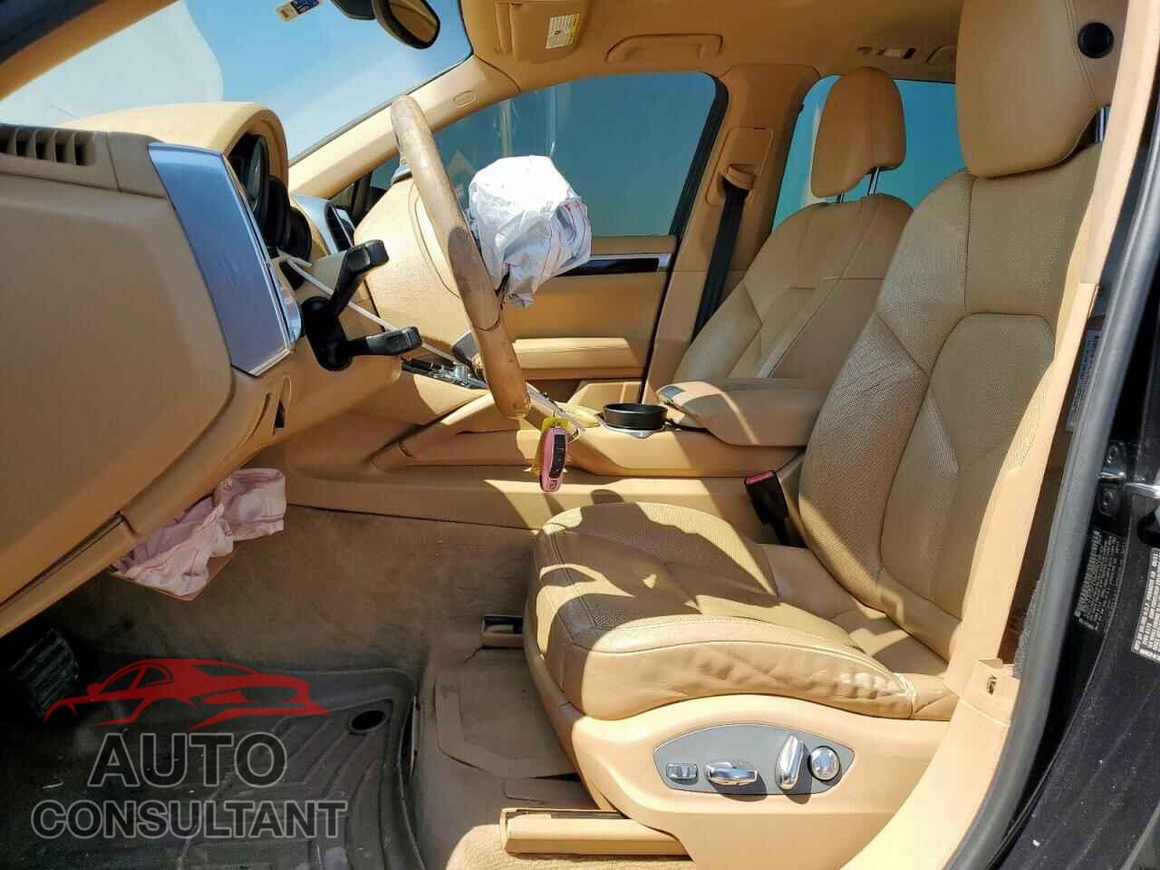 PORSCHE CAYENNE 2012 - WP1AA2A27CLA00317