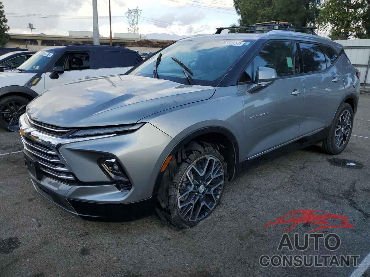 CHEVROLET BLAZER 2023 - 3GNKBFR44PS218996