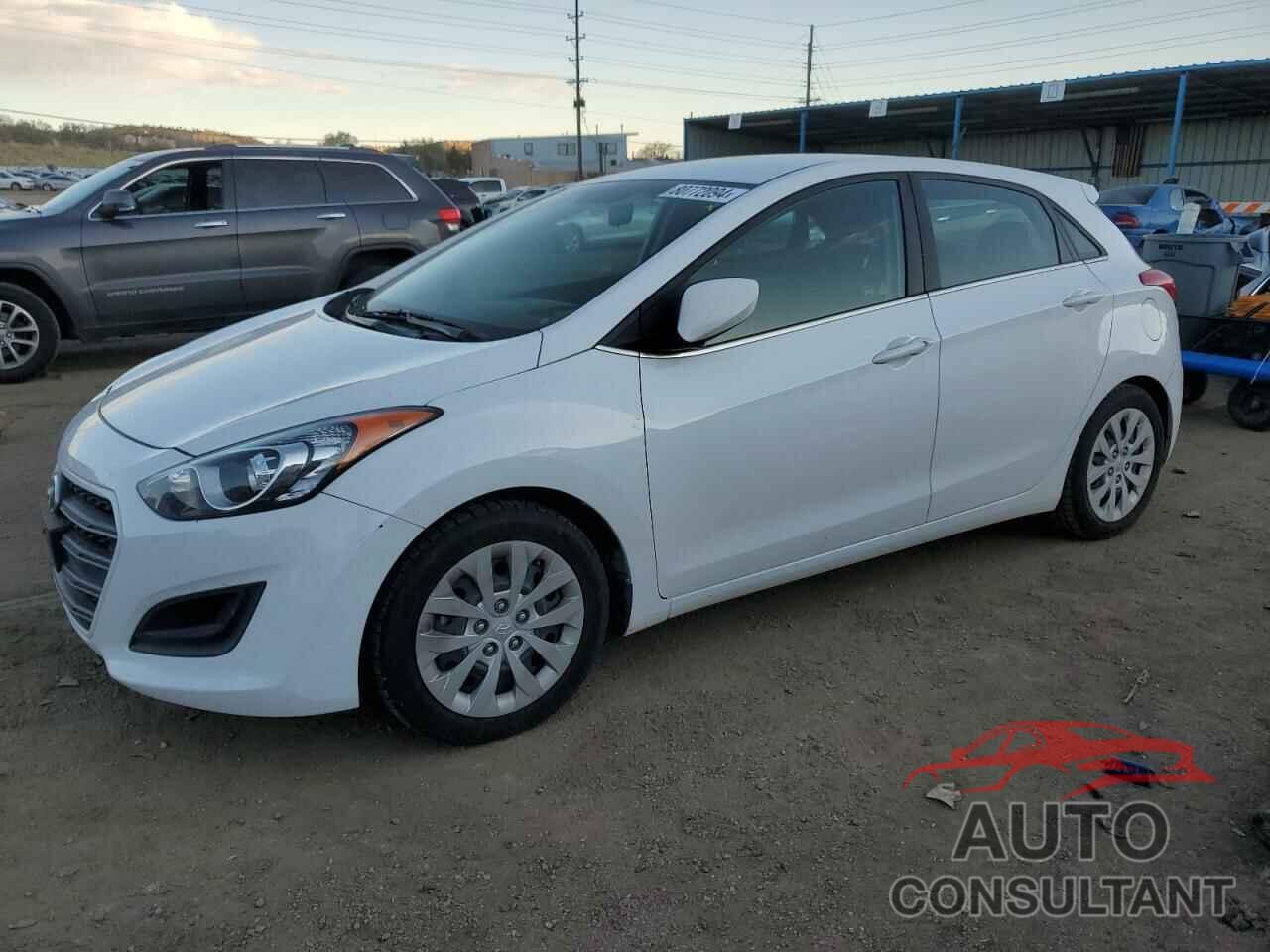 HYUNDAI ELANTRA 2017 - KMHD35LH8HU383709