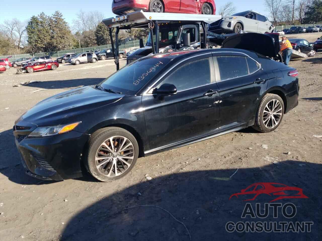 TOYOTA CAMRY 2018 - 4T1B11HK4JU656421
